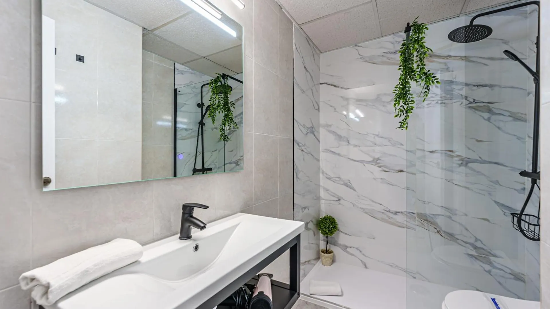Supreme & Comfort - Apartment Malaga Spain